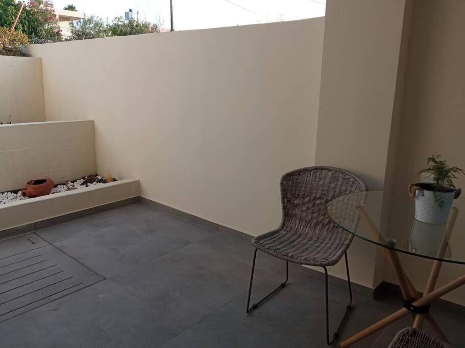 Διαμέρισμα 90 Τμ Σε Μικρό Συγκρότημα Appartamento Kounoupidhianá Esterno foto